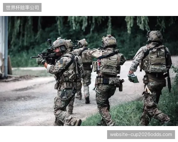 奥地利队需通过训练营的战术演练，确保鲍姆加特纳缺阵后，球队多点进攻的火力不受影响。